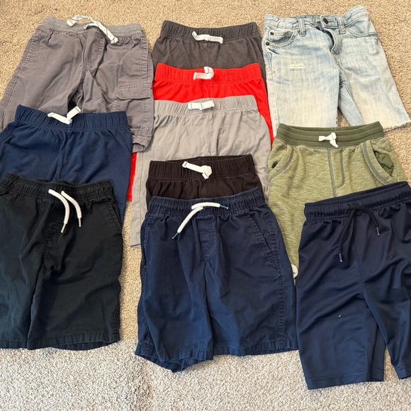 Boys Shorts Lot sz 6 - Picture 1 of 8